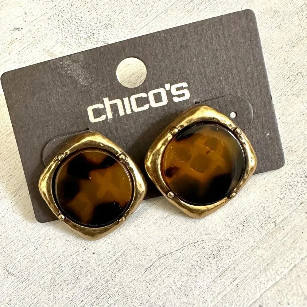 Chico’s Sienna post gold tone leopard earrings
